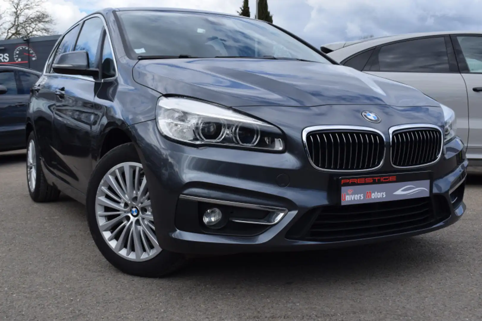BMW 216 (F45) 216D 116CH LUXURY Gris - 1