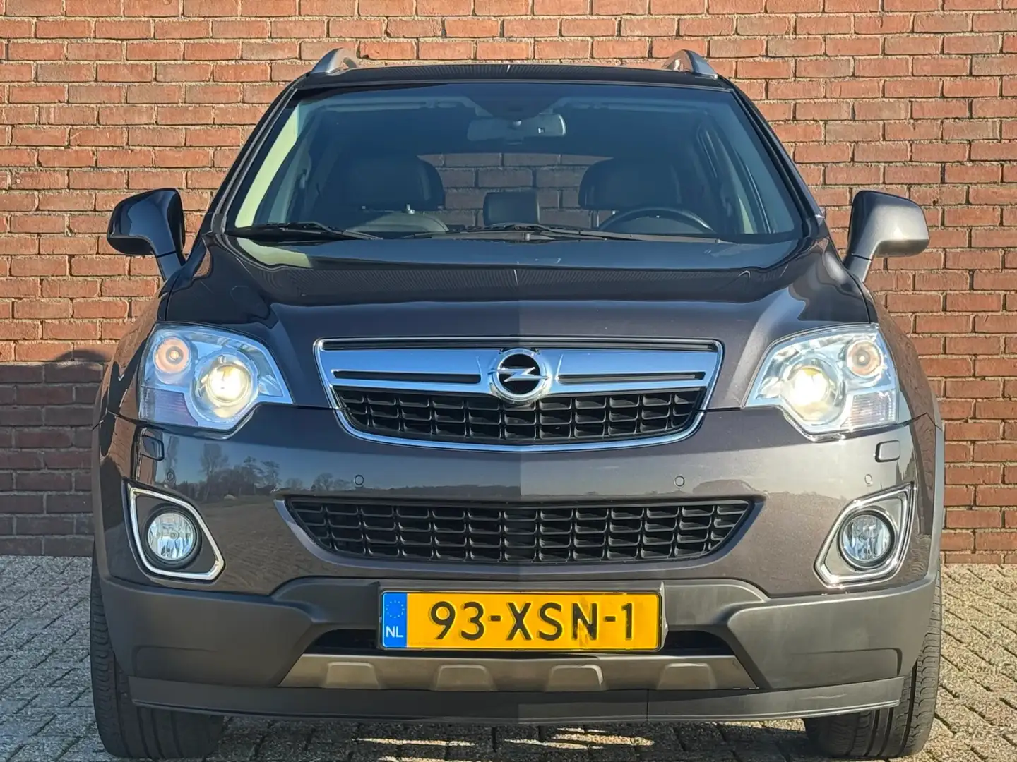 Opel Antara 2.4-16V COSMO | NL-AUTO! | LEDER! | TREKHAAK! Grau - 2