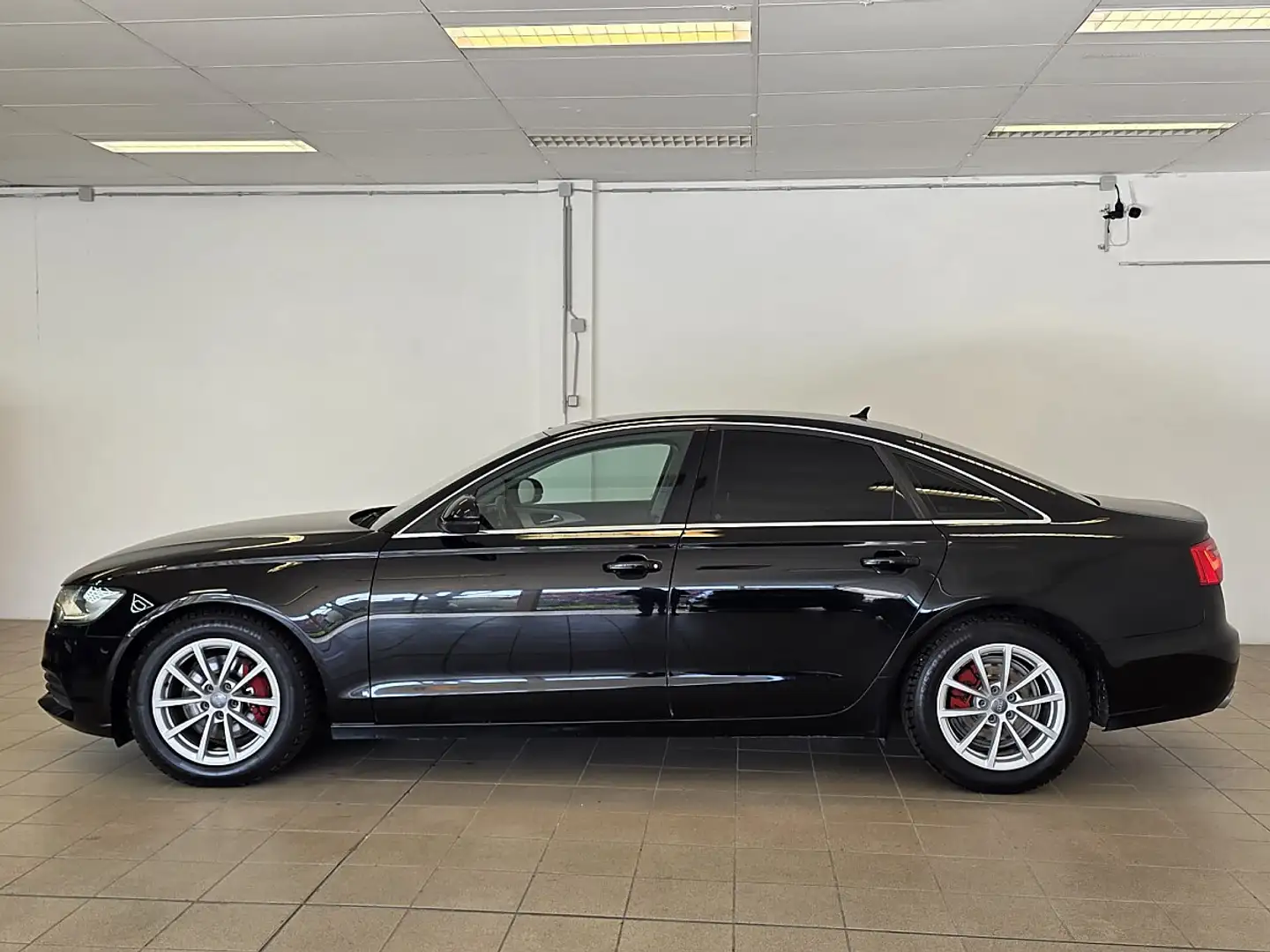 Audi A6 3,0 TDI DPF Multitronic Schwarz - 2