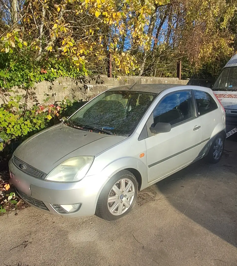 Ford Fiesta 1.3 ESSENCE Zilver - 1