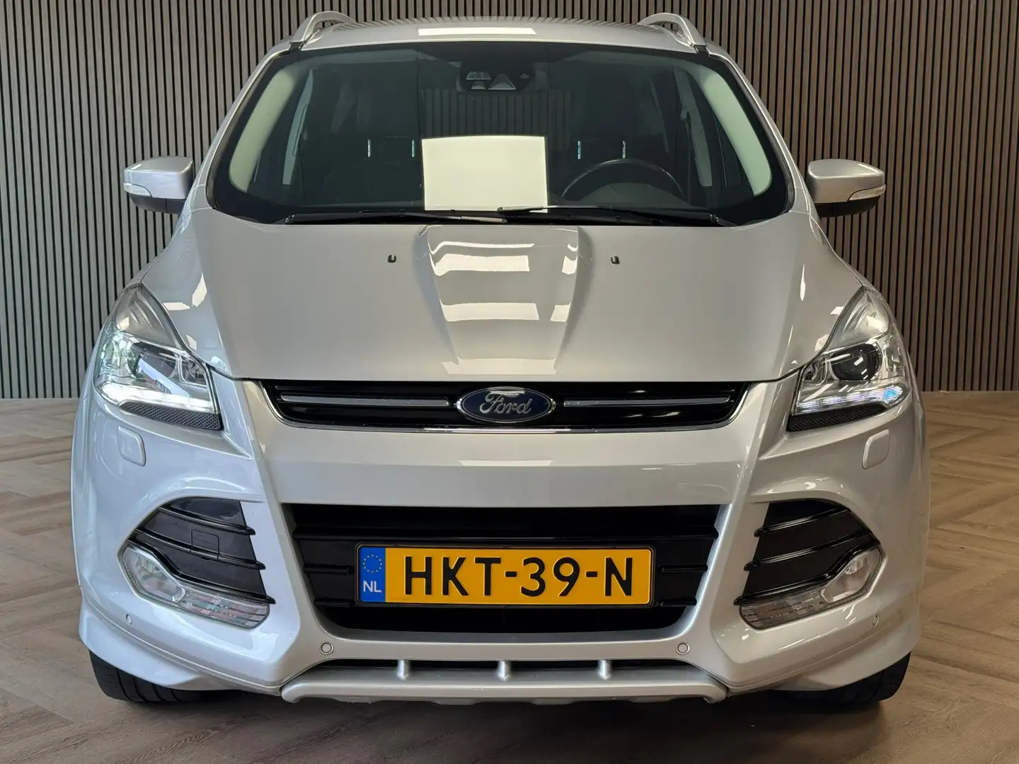 Ford Kuga 1.5 Titanium Styling Pack 4WD CRUISE DODEHOEK CAME Grijs - 2