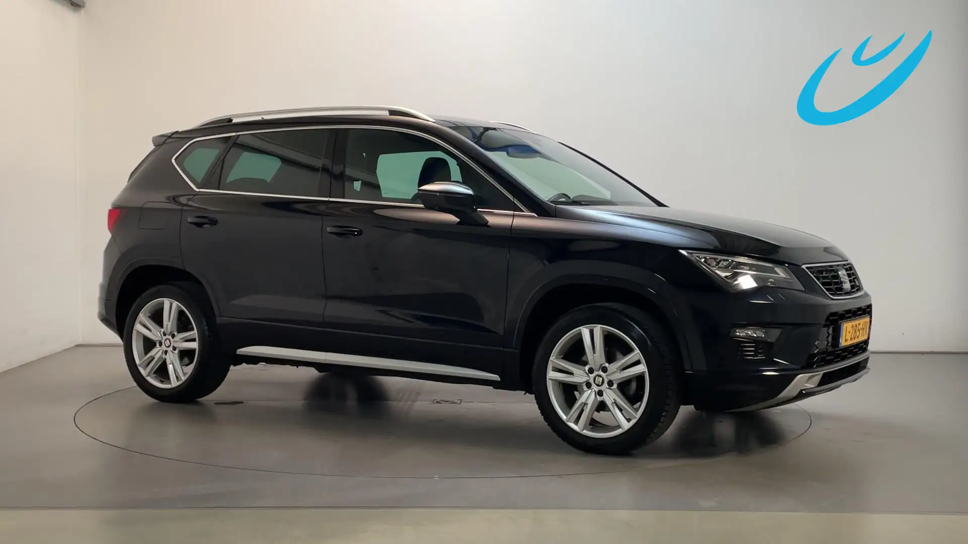 SEAT Ateca 1.5 TSI 150pk DSG FR Business Intense Black Camera Zwart - 1