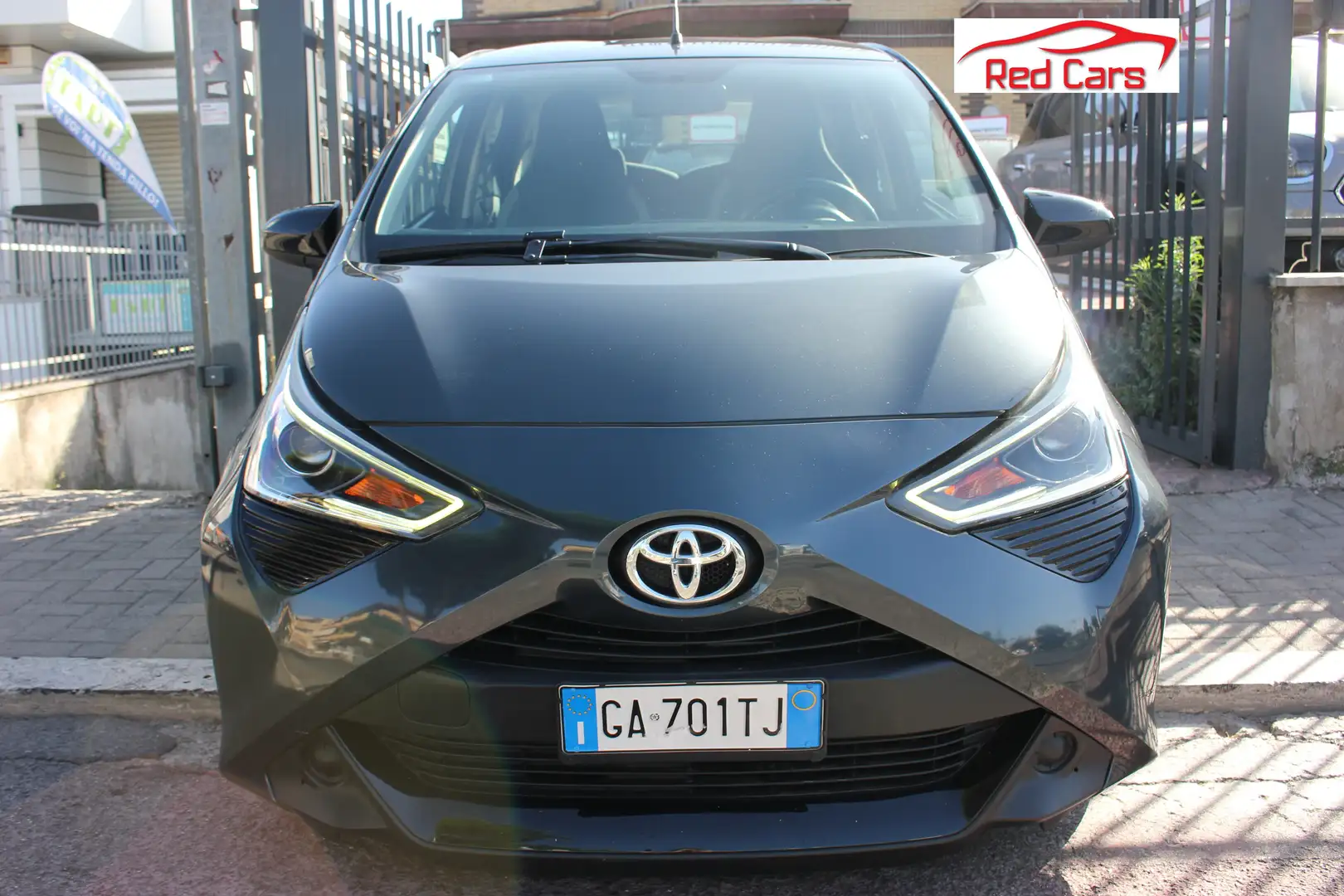 Toyota Aygo 1.0 AUTOMATICA *PREZZO VERO* TELECAMERA UNIPRO - 2