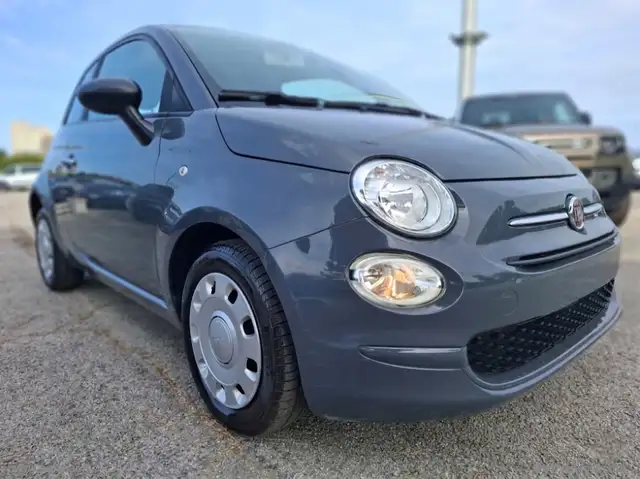 Fiat 500 view 3