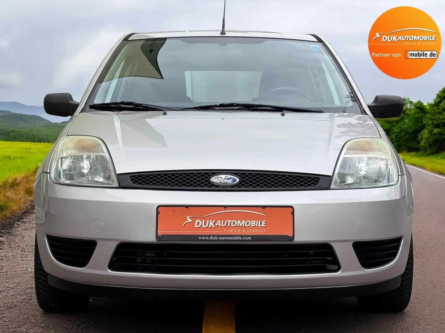 Ford Fiesta Futura Automatik *Klima*PDC* Zilver - 2