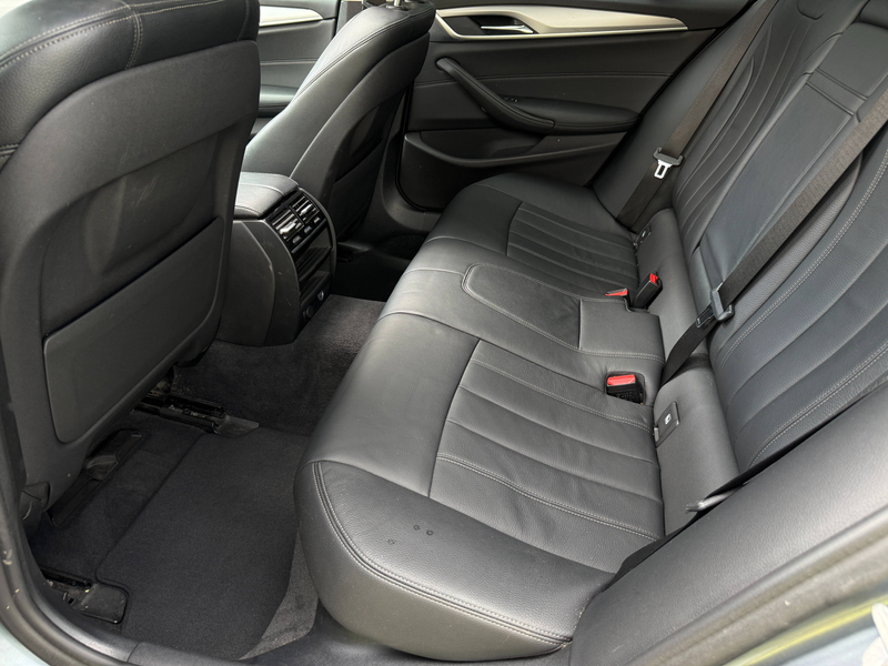 BMW 518 dA Touring BTW/VAT/TVA IJZERE VIJZELS WAGEN START NIET! — photo 7