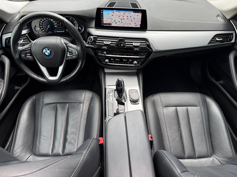 BMW 518 dA Touring BTW/VAT/TVA IJZERE VIJZELS WAGEN START NIET! — photo 5