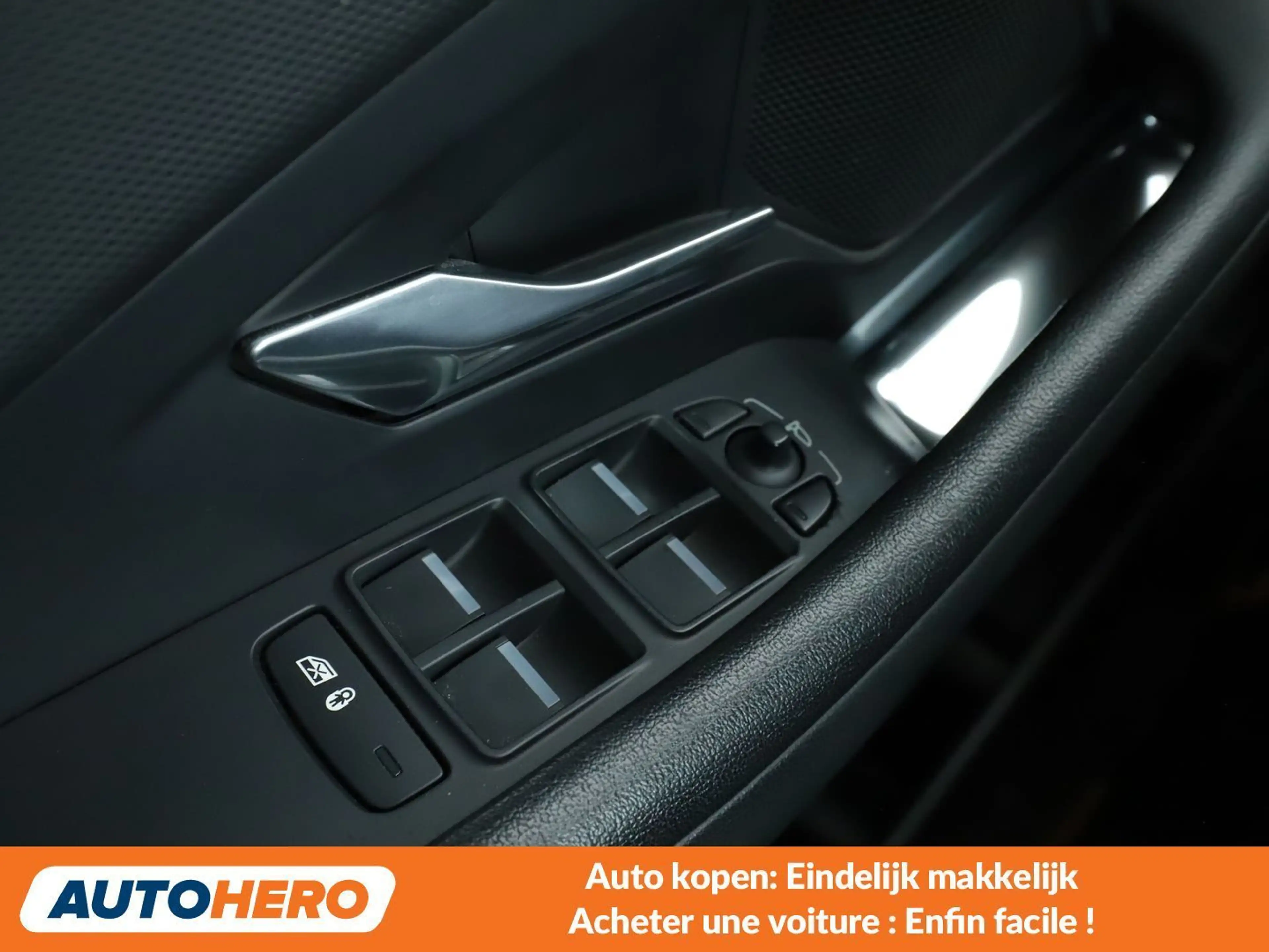 Jaguar E-Pace D150 Basis — photo 14