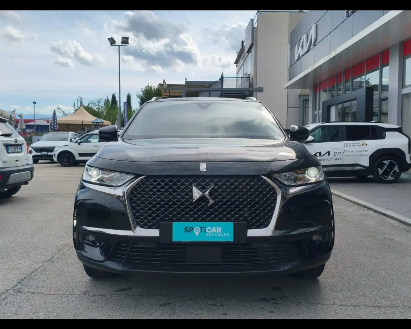 DS Automobiles DS 7 Crossback Crossback 1.5 BlueHDi Grand Chic Schwarz - 2