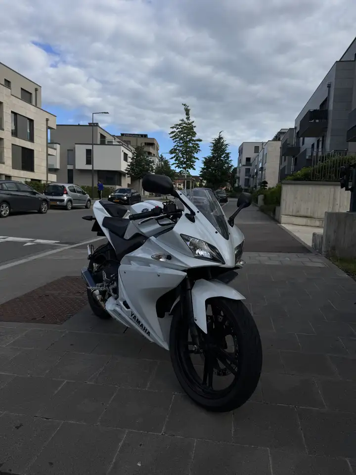 Yamaha YZF-R125