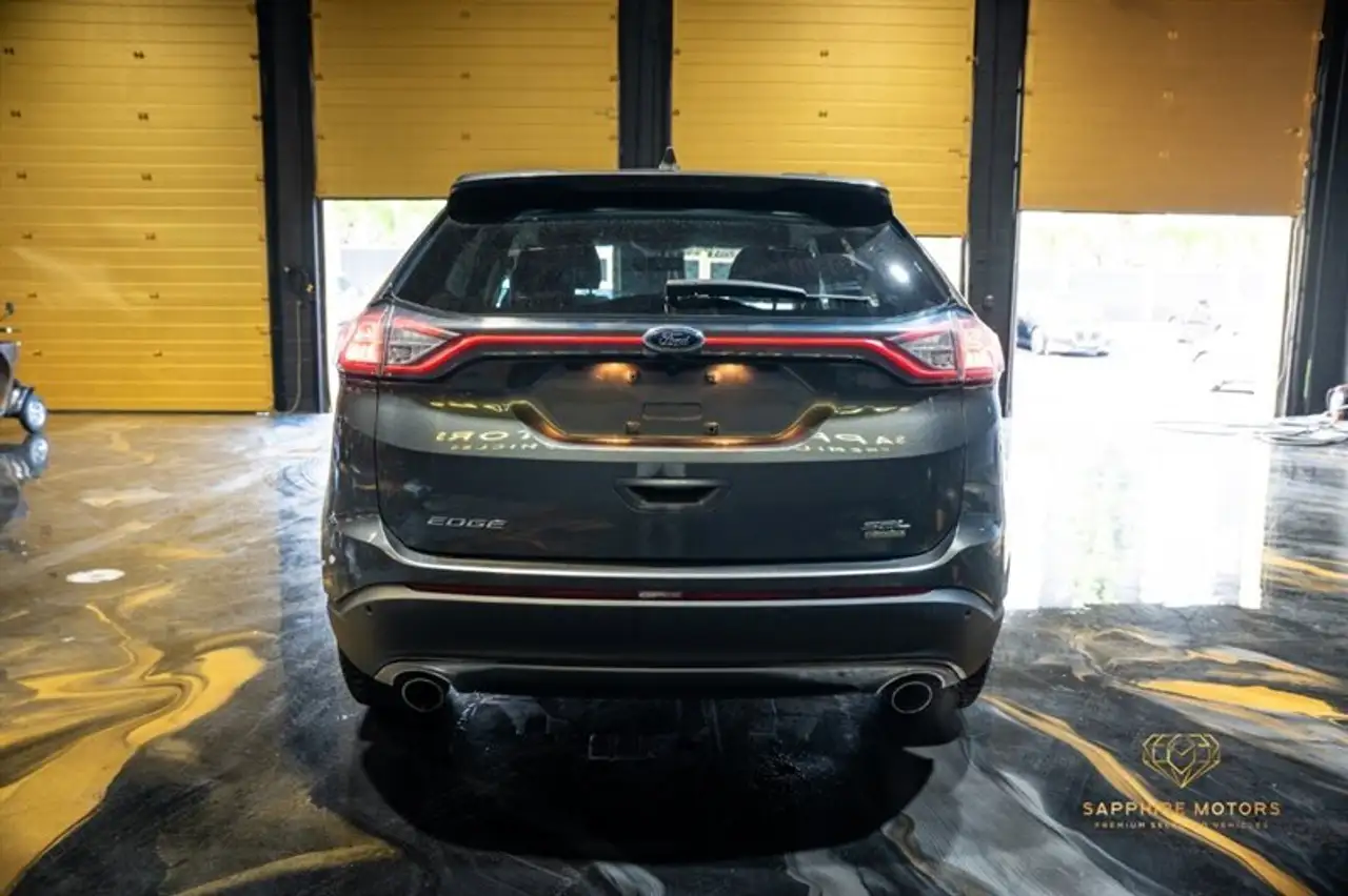 Ford Edge снимка Ford Edge