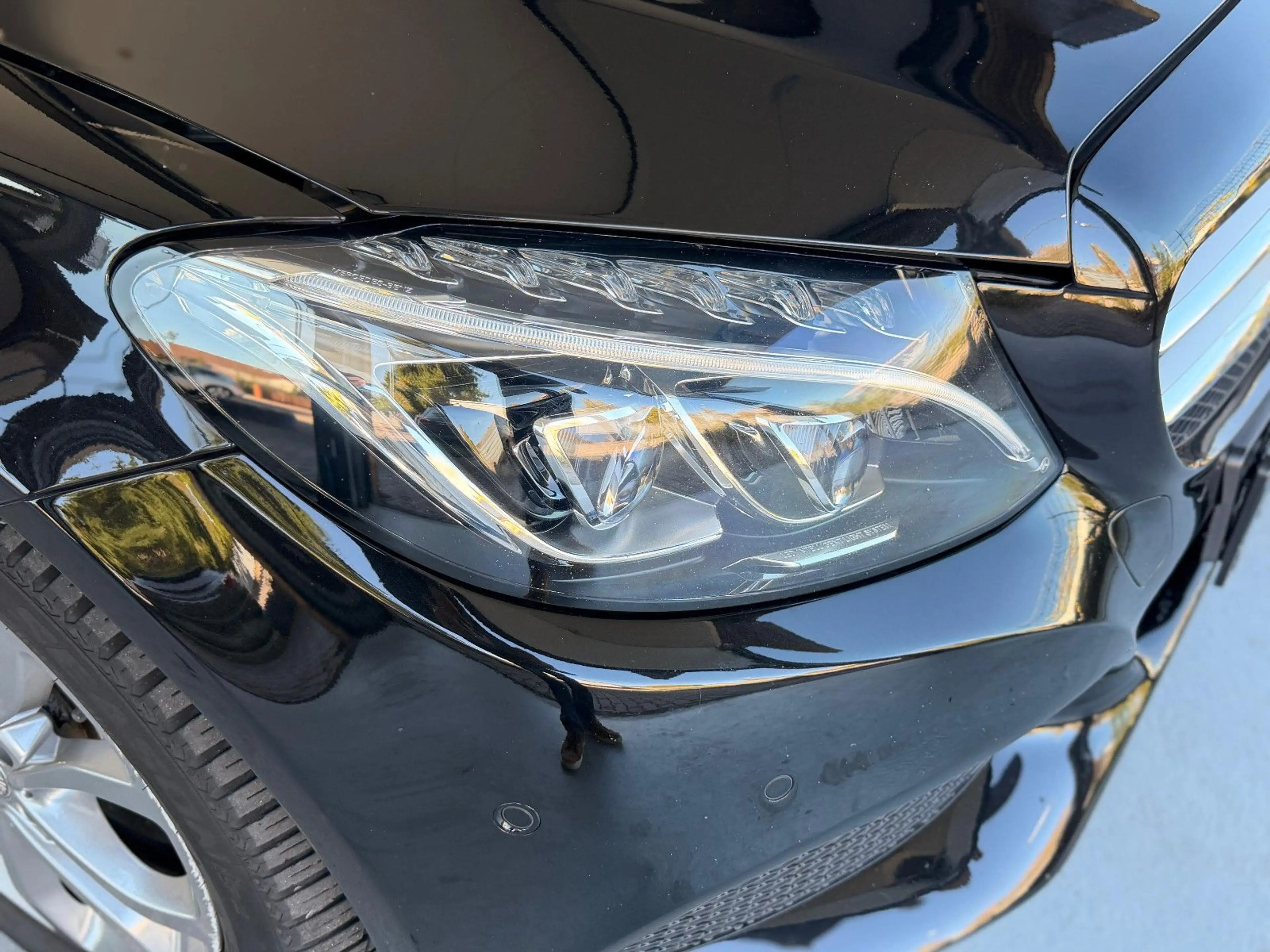 Mercedes-Benz C 400 4Matic-PDC-TEMP-KAMERA-SCHIEBE-AVANTGARDE — photo 4