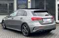 Mercedes-Benz A 180 d AMG Edition*LEDER*NAVI*PANO*SPUR*AHK*KAM Gris - thumbnail 4