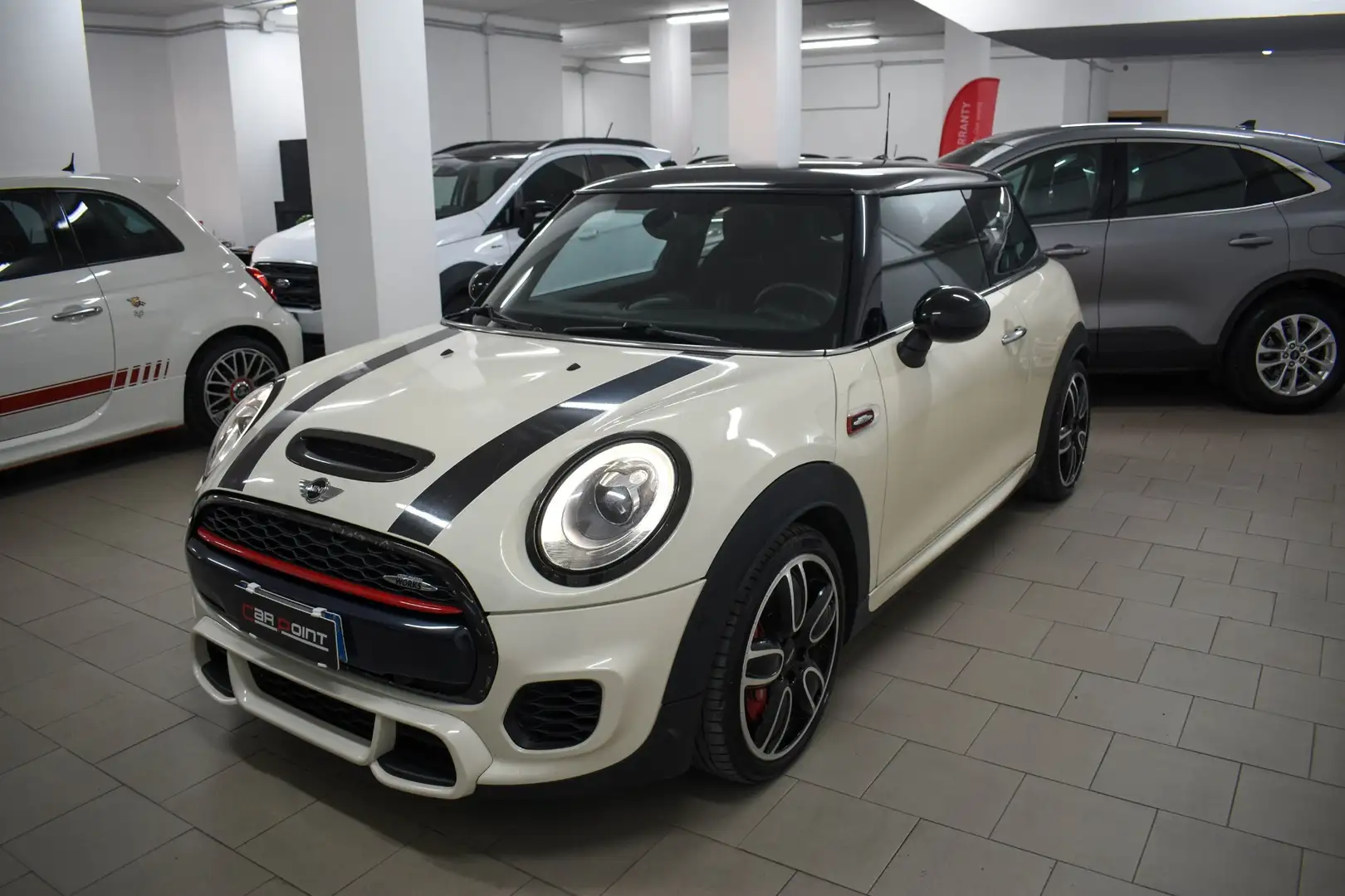 MINI 2.0 John Cooper Works White - 1