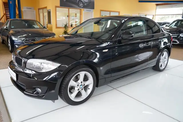 BMW 120 i Coupe AUTOMATIK / XENON / TEIL-LEDER / PDC