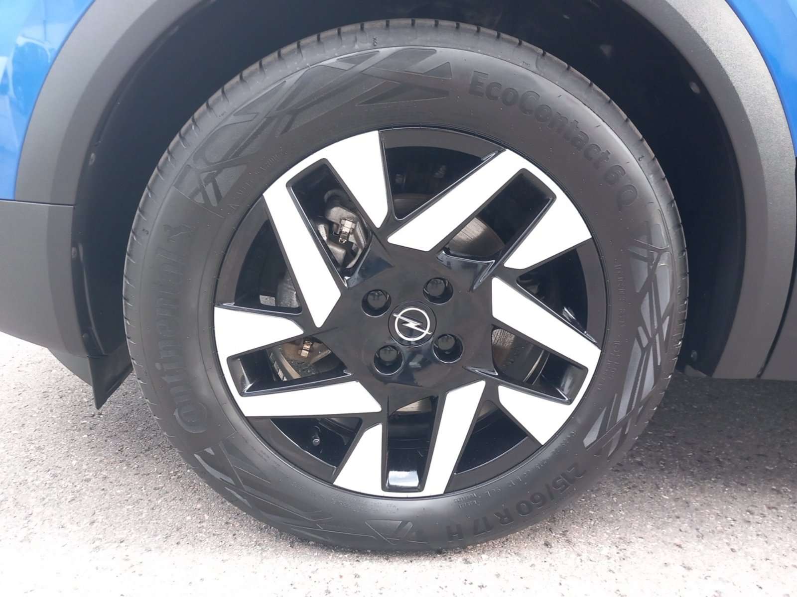 Opel Mokka E