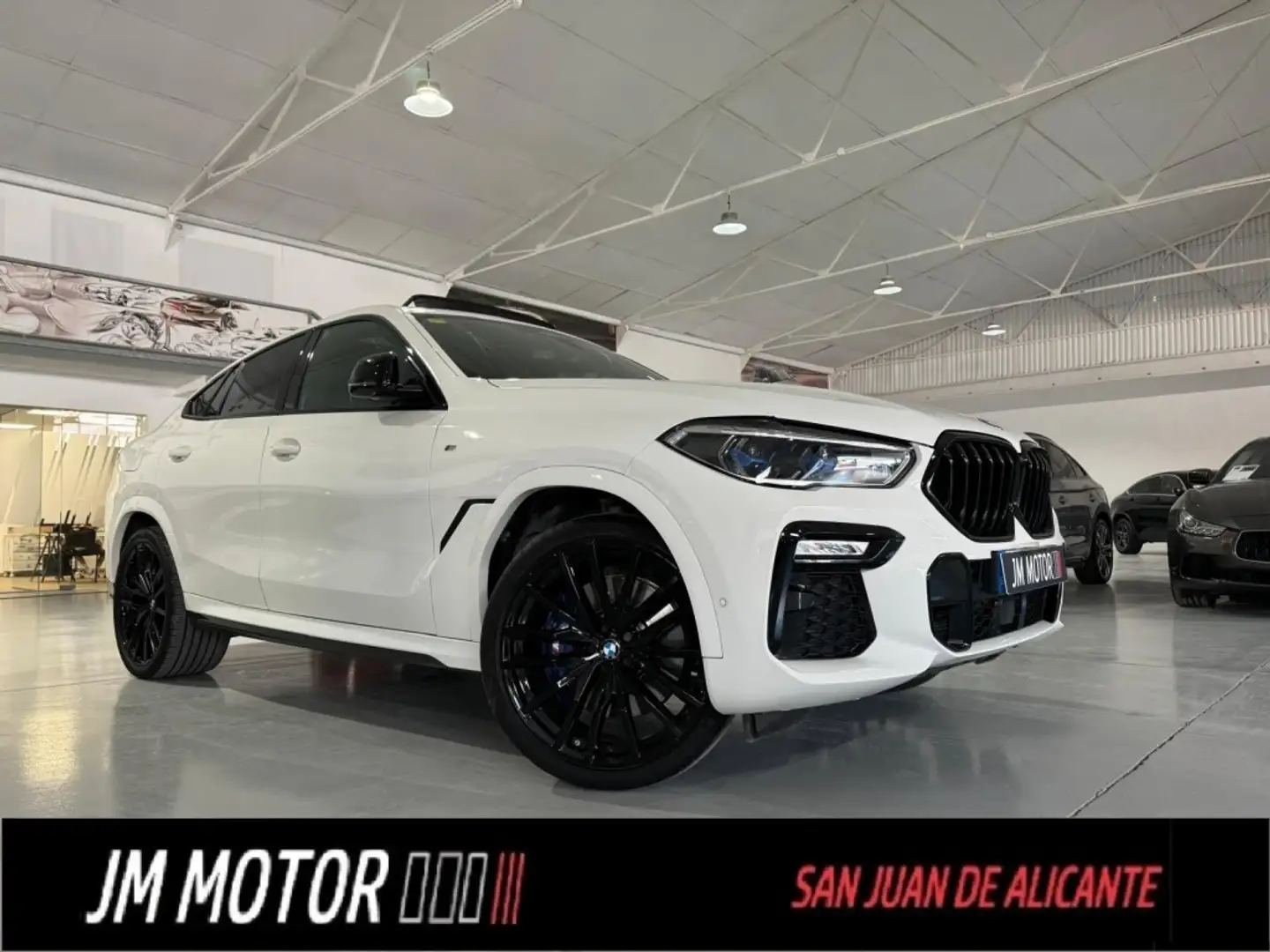 BMW X6 xDrive 30dA Weiß - 1