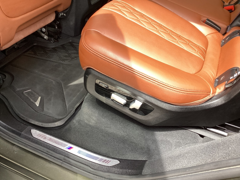 BMW X7 xDrive 40d 7-Sitzer Sportpaket HUD Luftfederung AD — photo 12