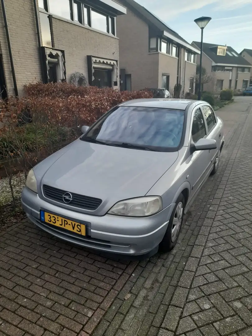Opel Astra 1.6 Edition Сірий - 1