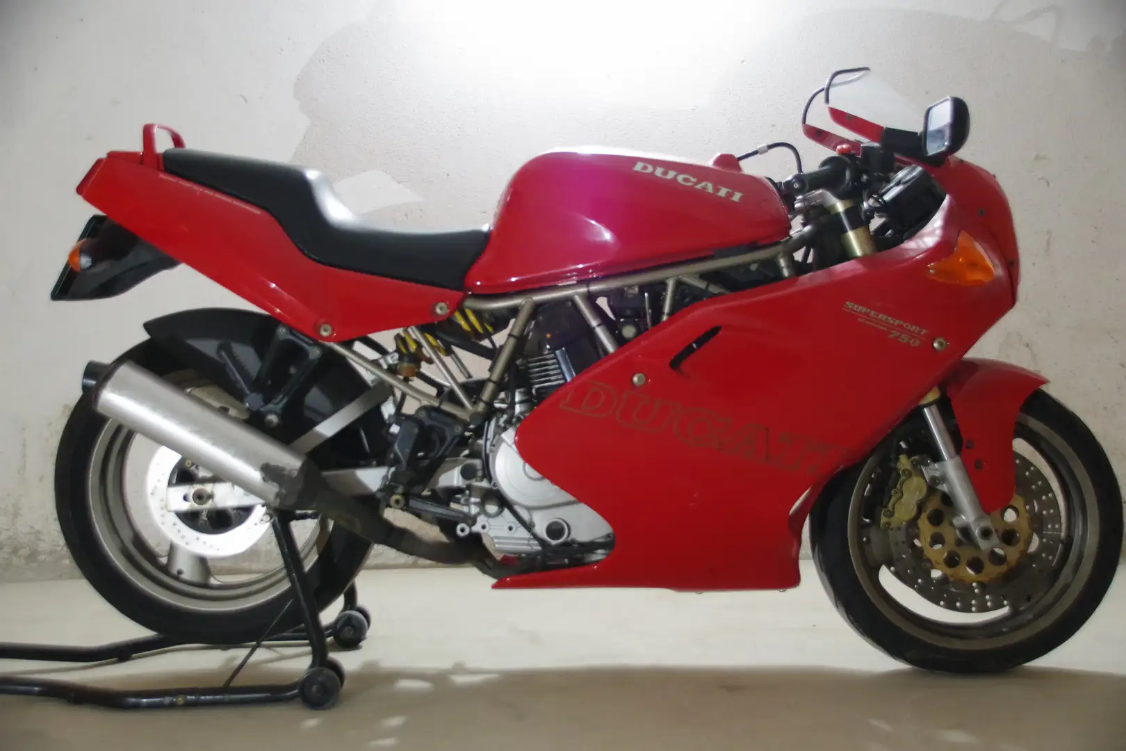 Ducati 750 SS Rouge - 2