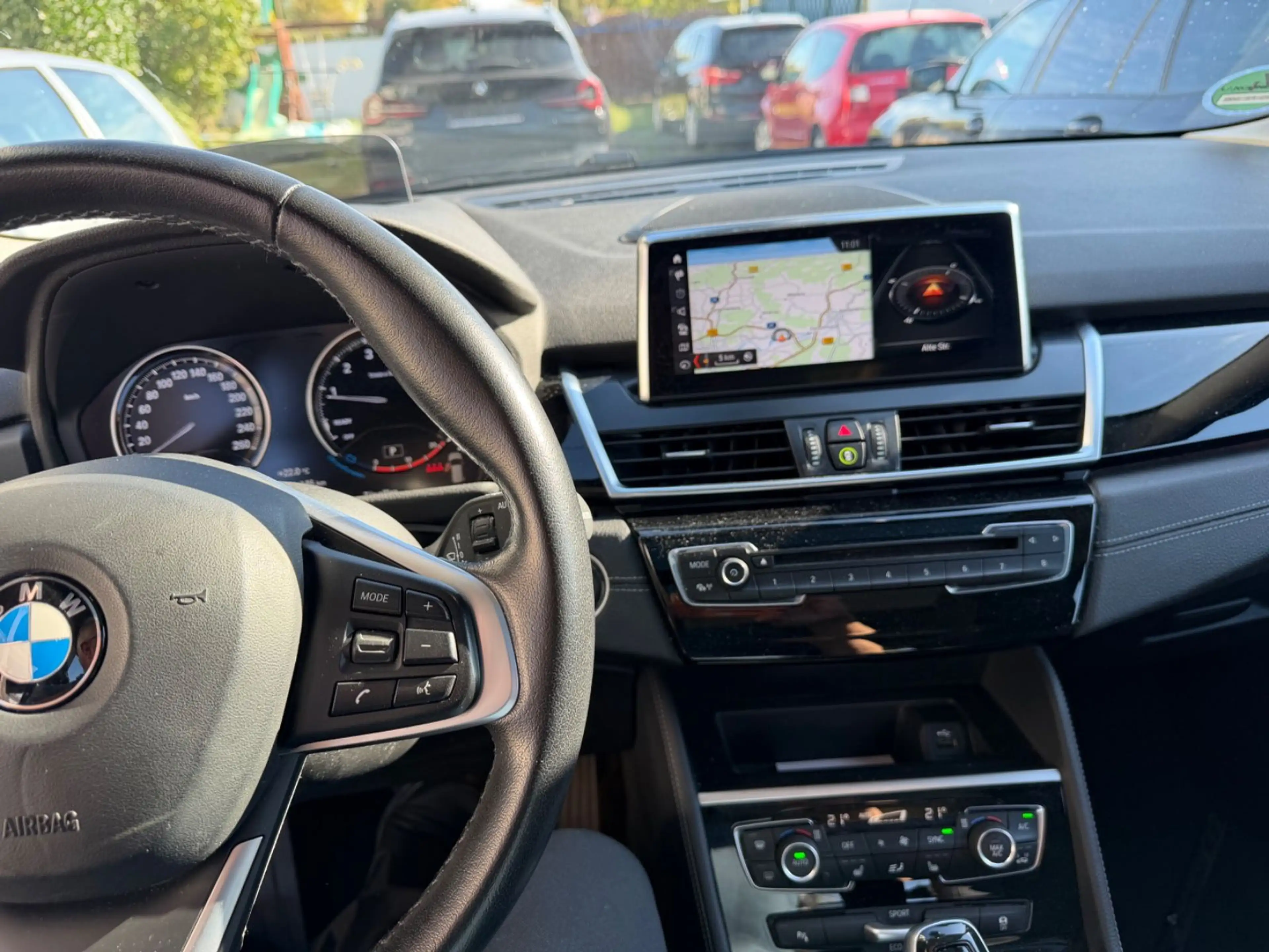 BMW 225 i Active T. xDrive Sport Line,Leder,Head-up — photo 7