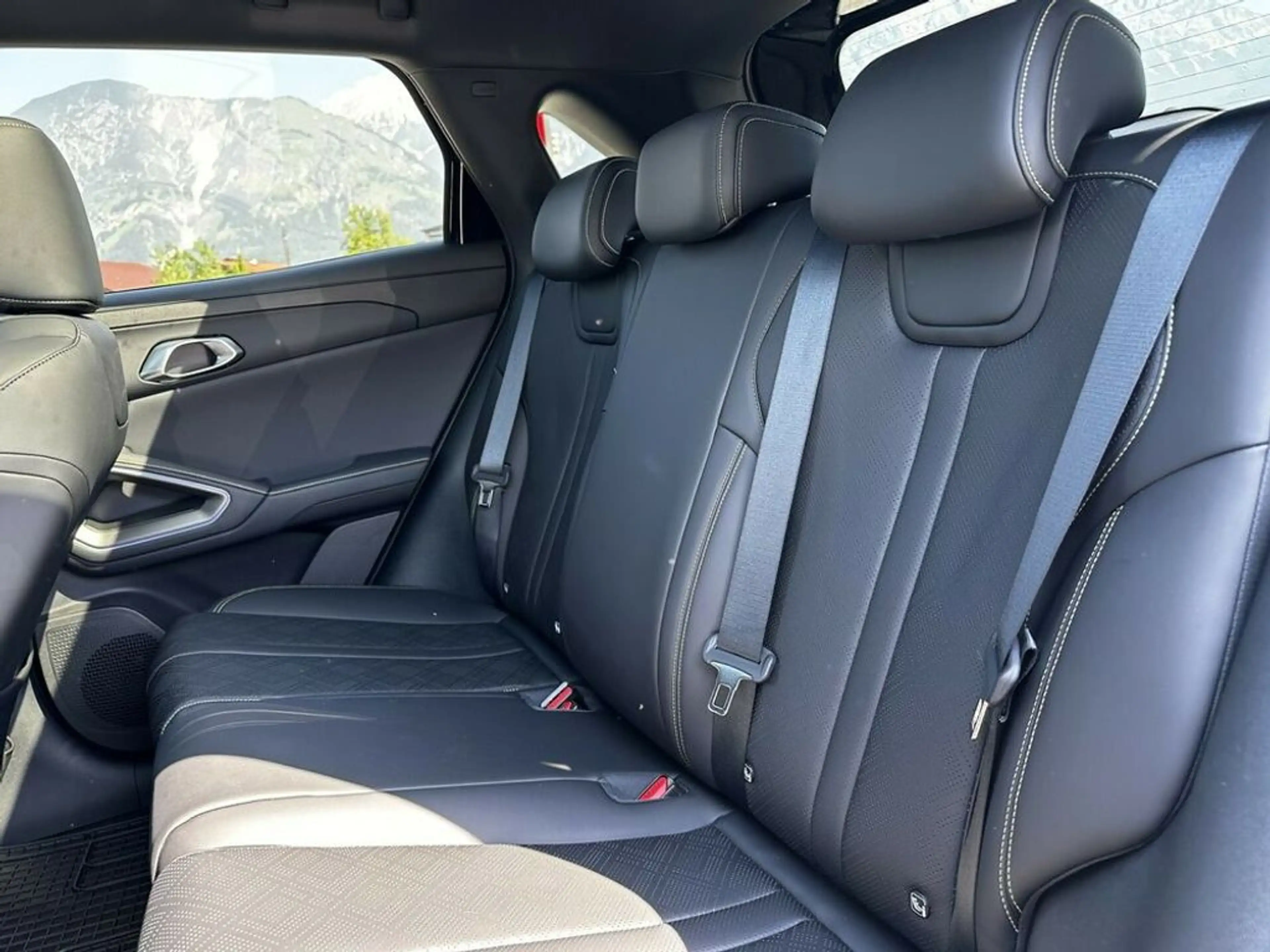 BYD Atto 2 Atto2 64,8  kWh Comfort Österreich Paket — photo 12