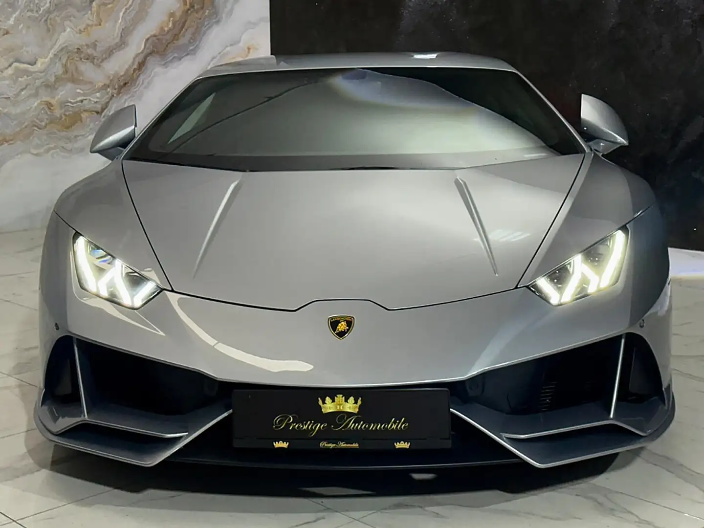 Lamborghini Huracán Evo AWD *1.BESITZ*UNFALLFREI*MwSt*LIFT* Silber - 1