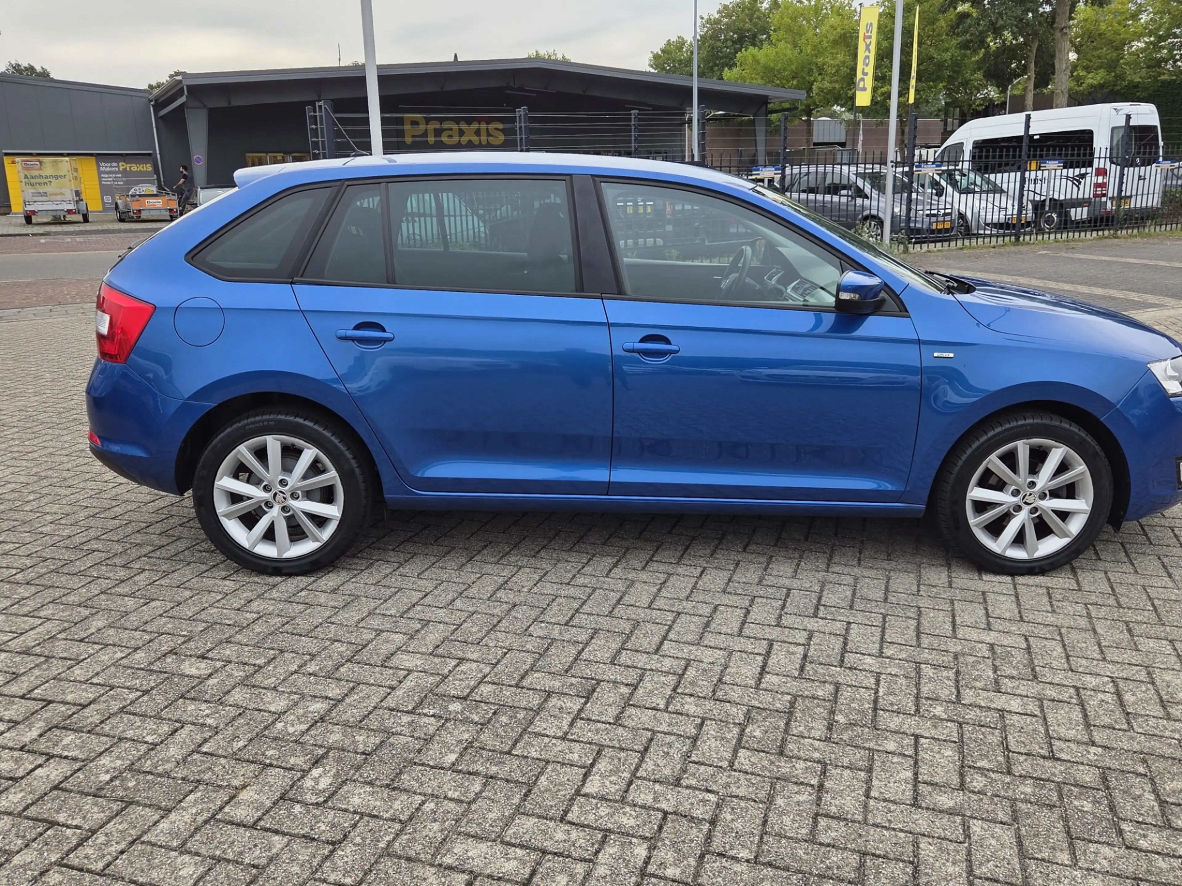 Skoda Rapid/Spaceback 1.2 TSI Greentech Drive/CAMERA/NAVI — photo 4