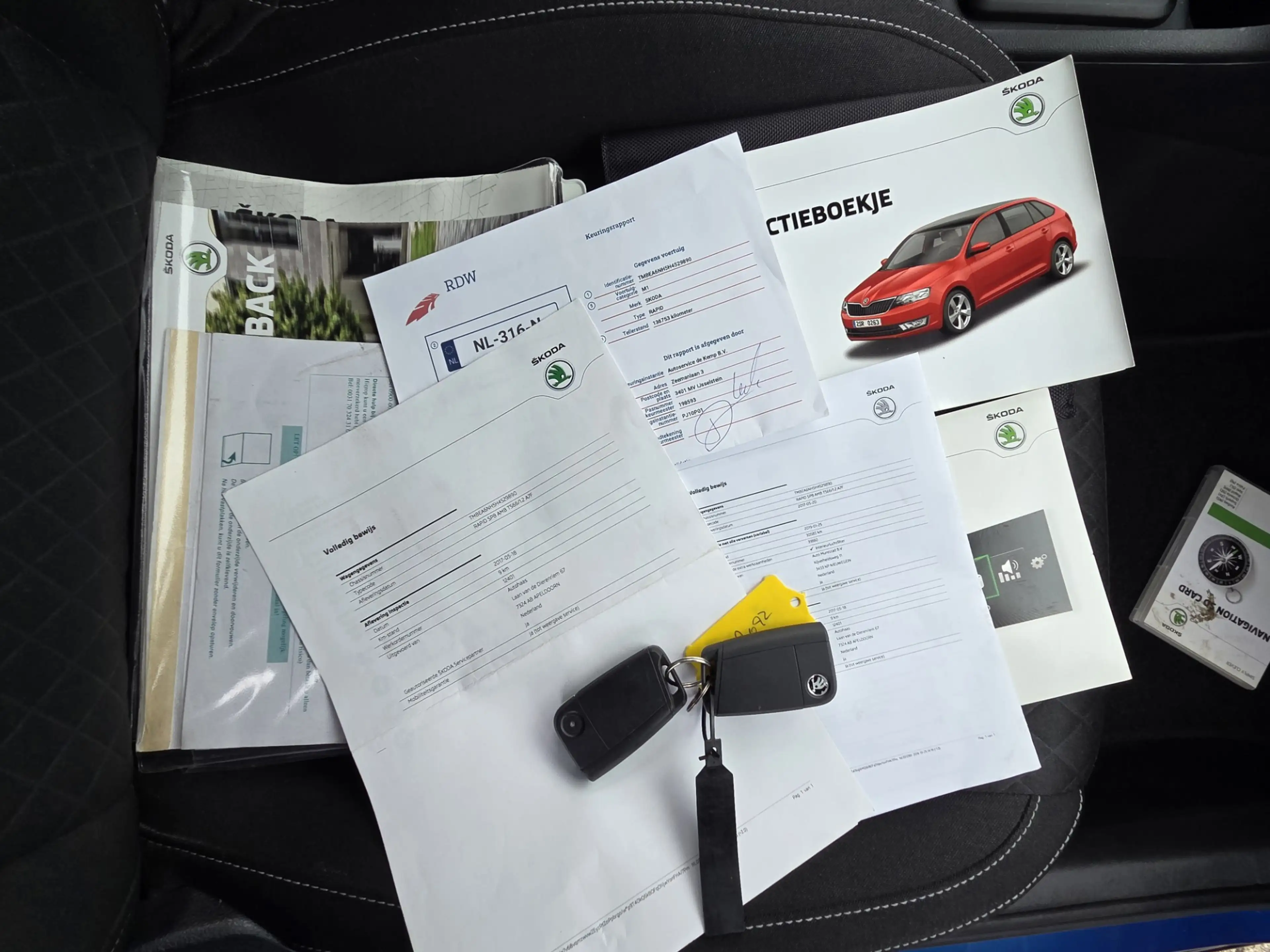 Skoda Rapid/Spaceback 1.2 TSI Greentech Drive/CAMERA/NAVI — photo 25