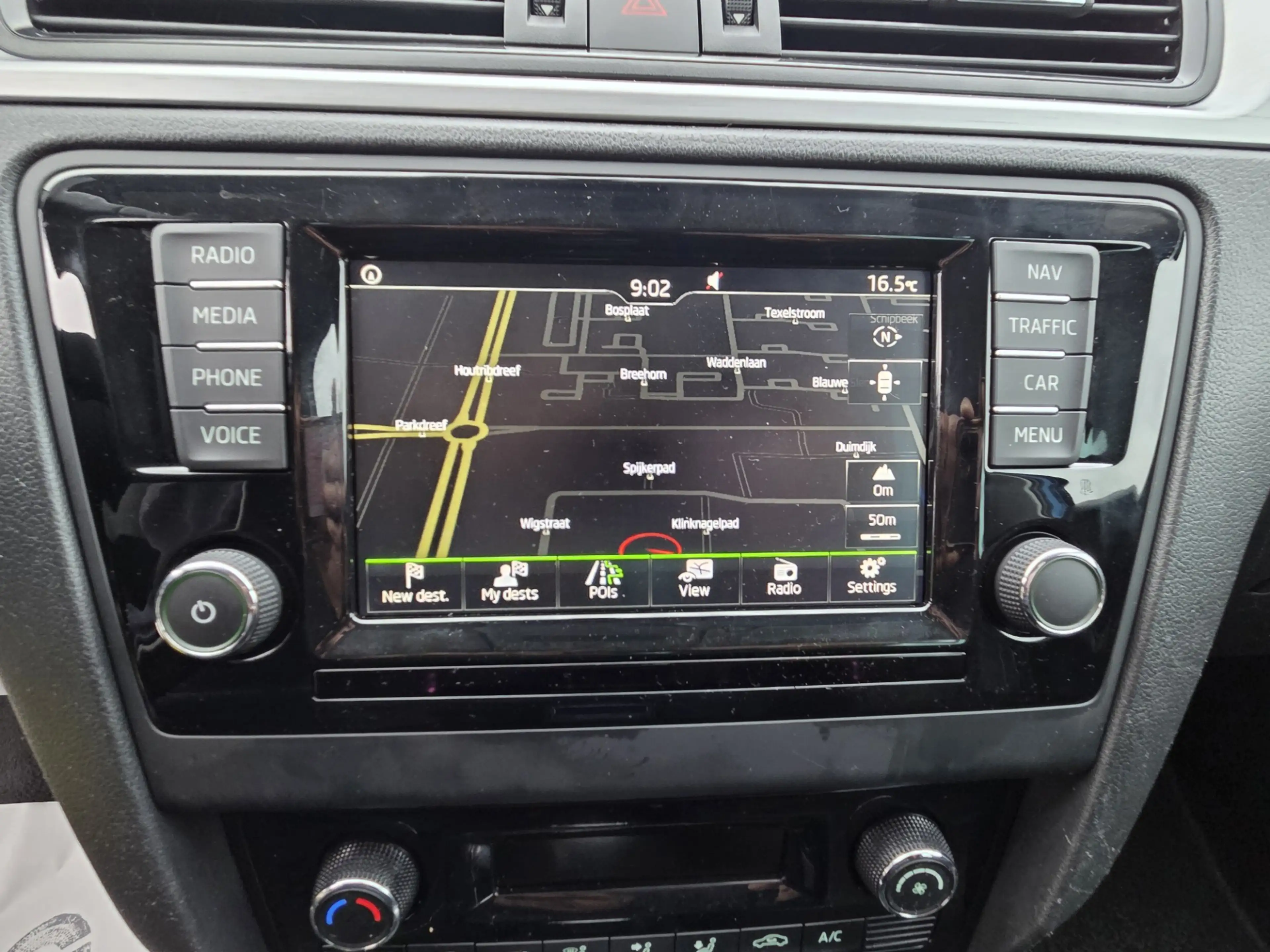 Skoda Rapid/Spaceback 1.2 TSI Greentech Drive/CAMERA/NAVI — photo 17