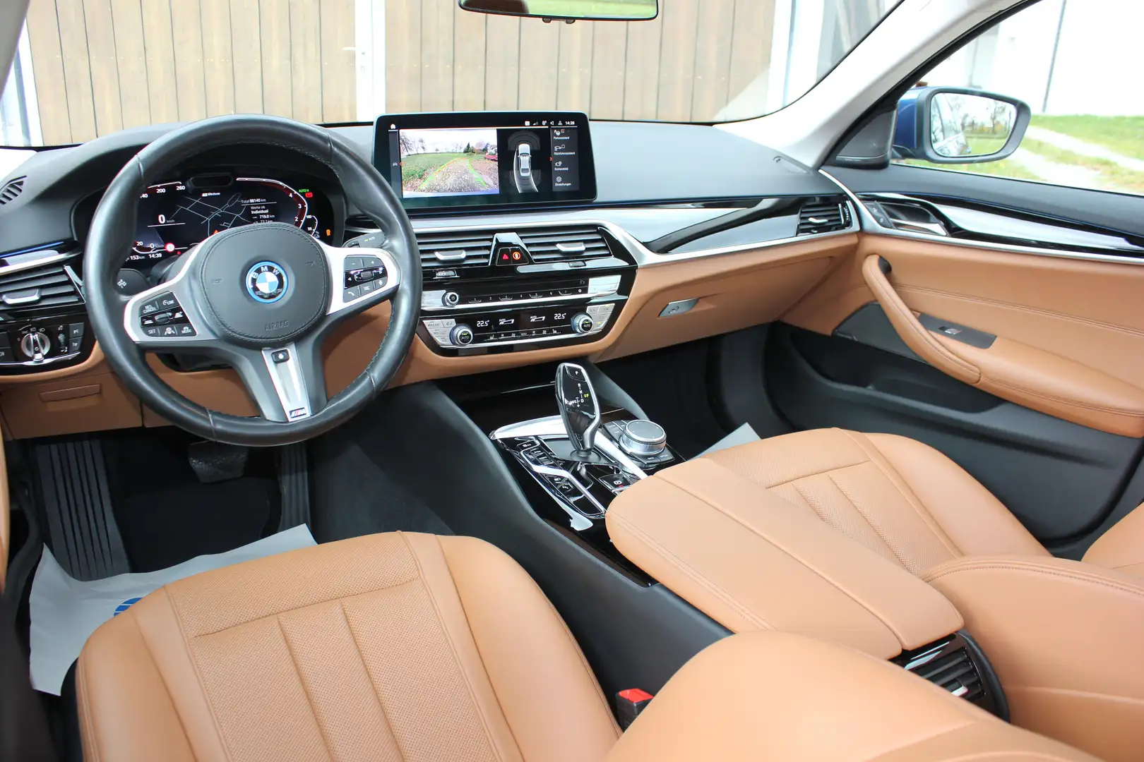 BMW 530 530 e Lim Aut. Leder Kamera M-Lenkrad Driving+ ACC Blau - 2