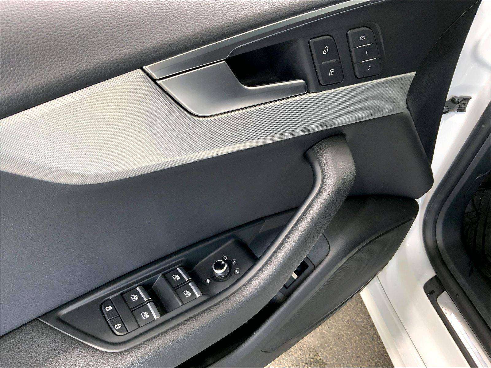 2020 Audi A5 Progressiv, Navigation, Rear View Camera! thumb 19