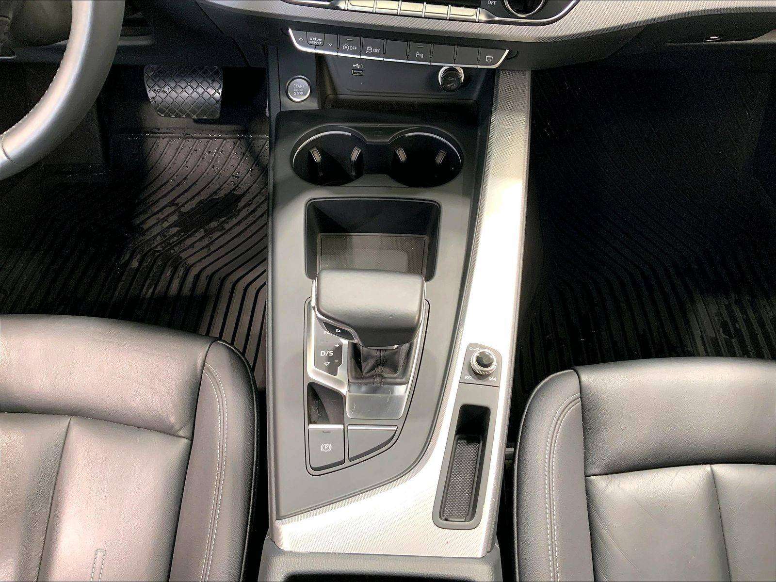 2020 Audi A5 Progressiv, Navigation, Rear View Camera! thumb 29