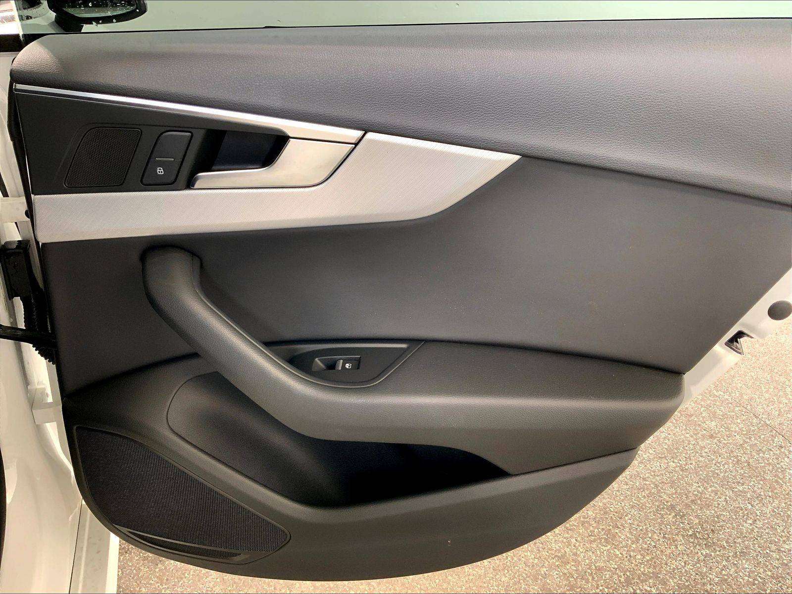 2020 Audi A5 Progressiv, Navigation, Rear View Camera! thumb 35