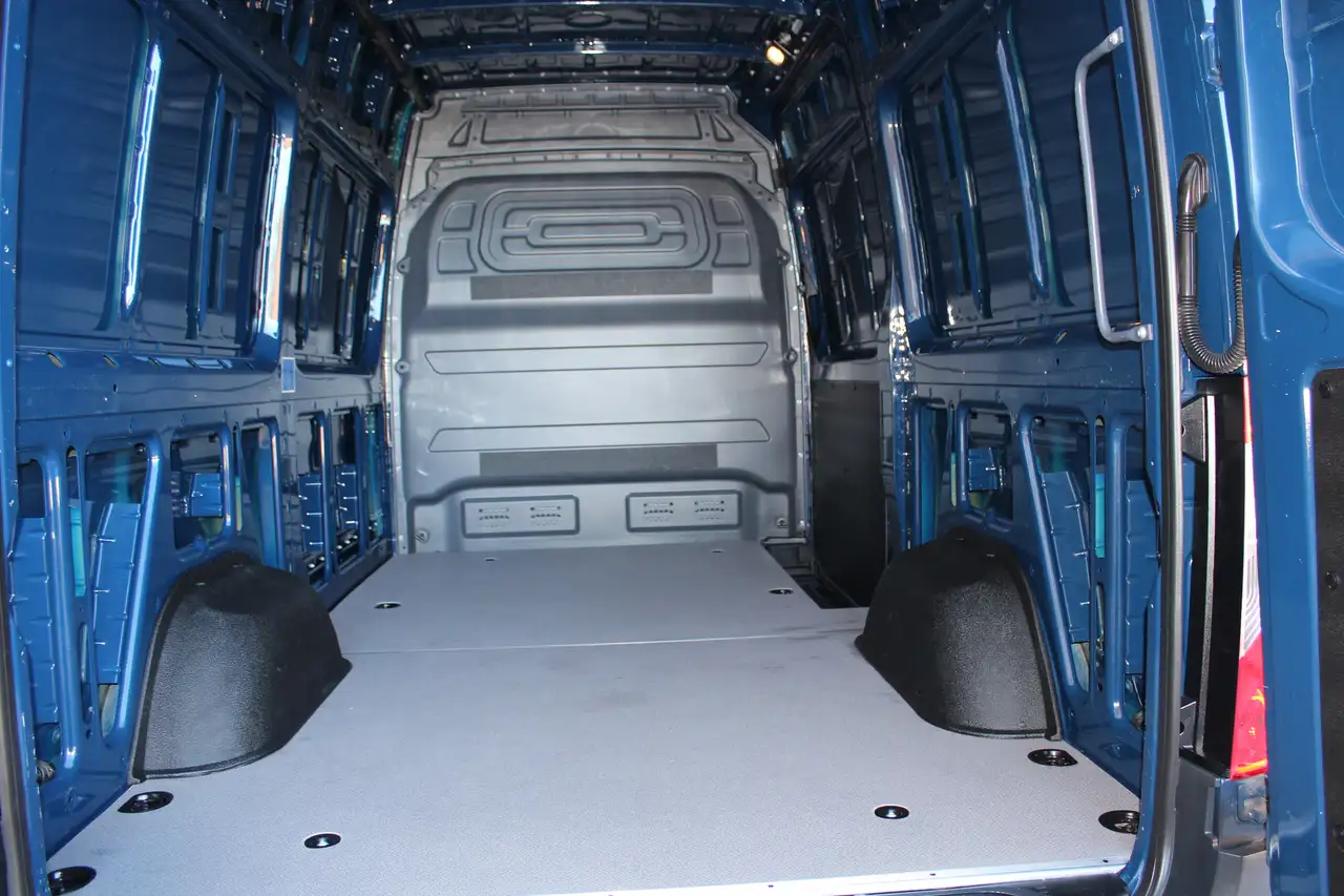 Mercedes-Benz Sprinter снимка Mercedes-Benz Sprinter