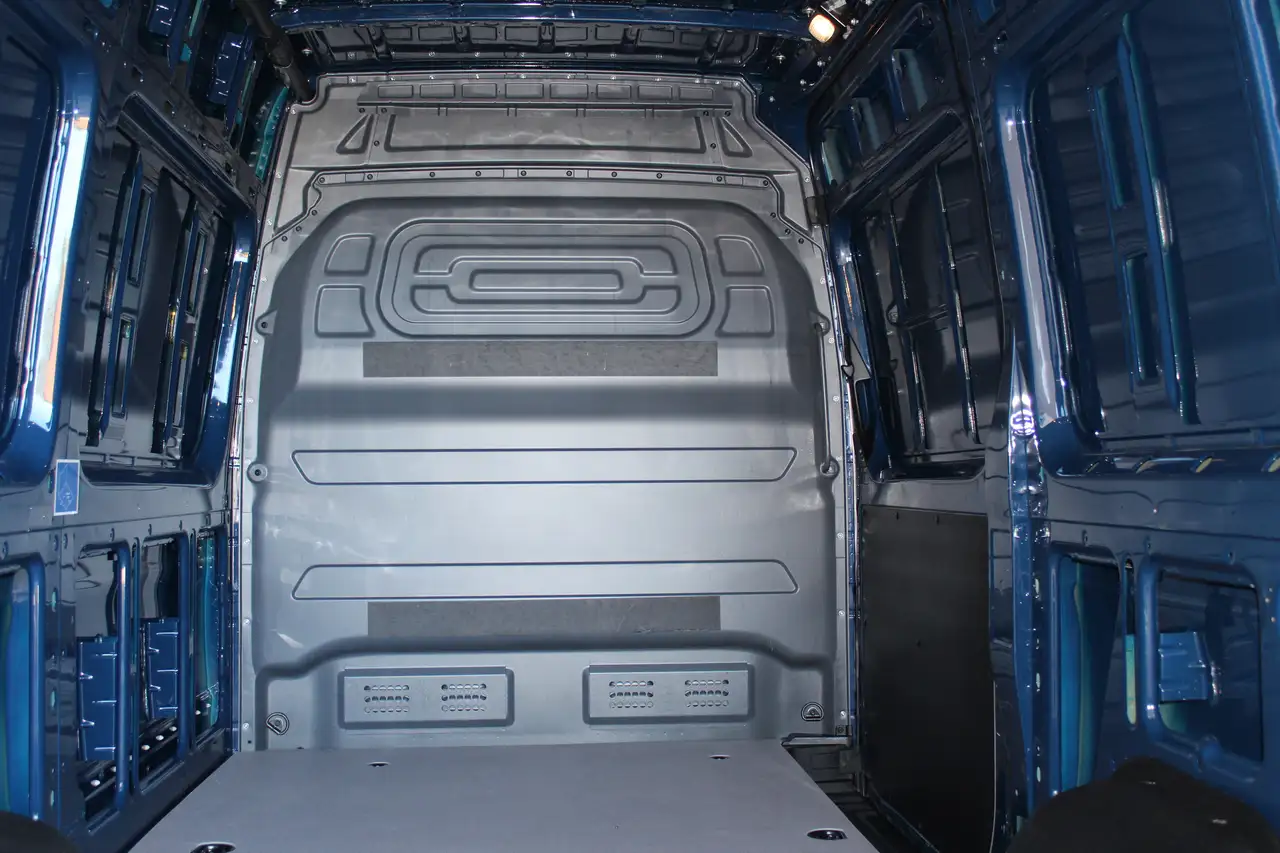 Mercedes-Benz Sprinter снимка Mercedes-Benz Sprinter