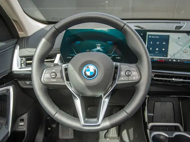 BMW Ix1 view 8