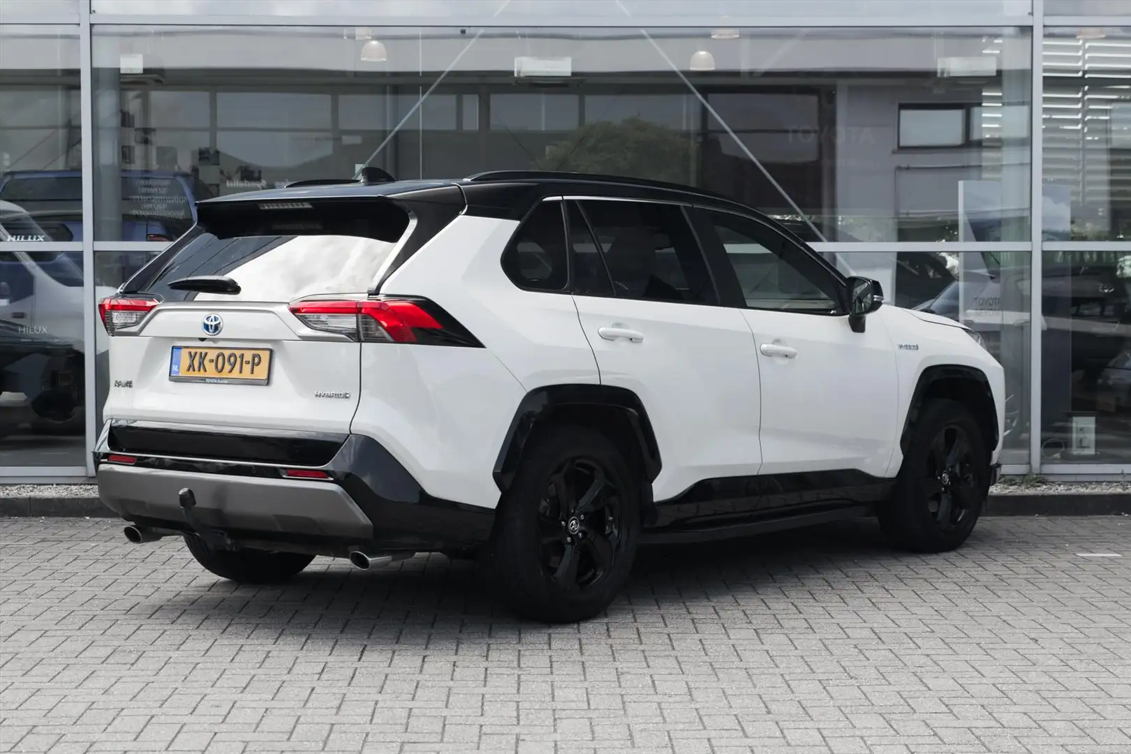 Toyota RAV 4 2.5 Hybrid 218pk CVT Bi-Tone Weiß - 2