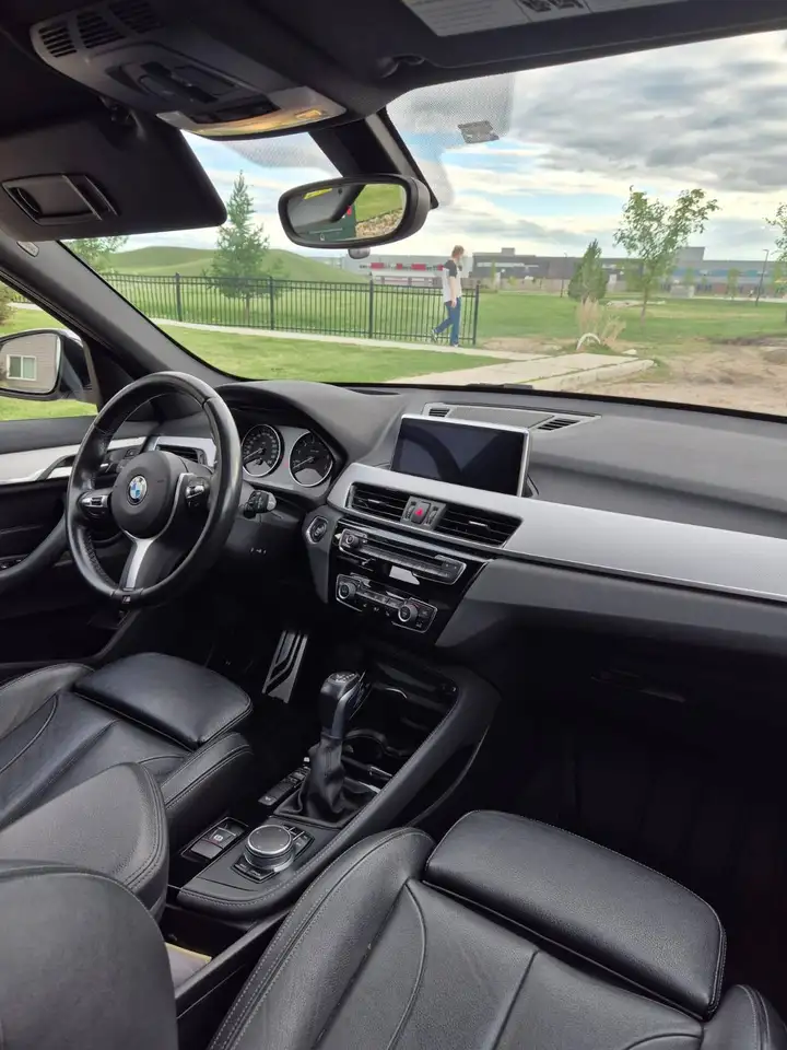 BMW X1 снимка BMW X1
