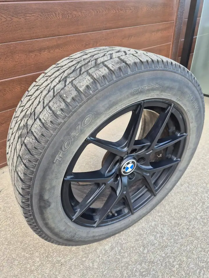 BMW X1 снимка BMW X1