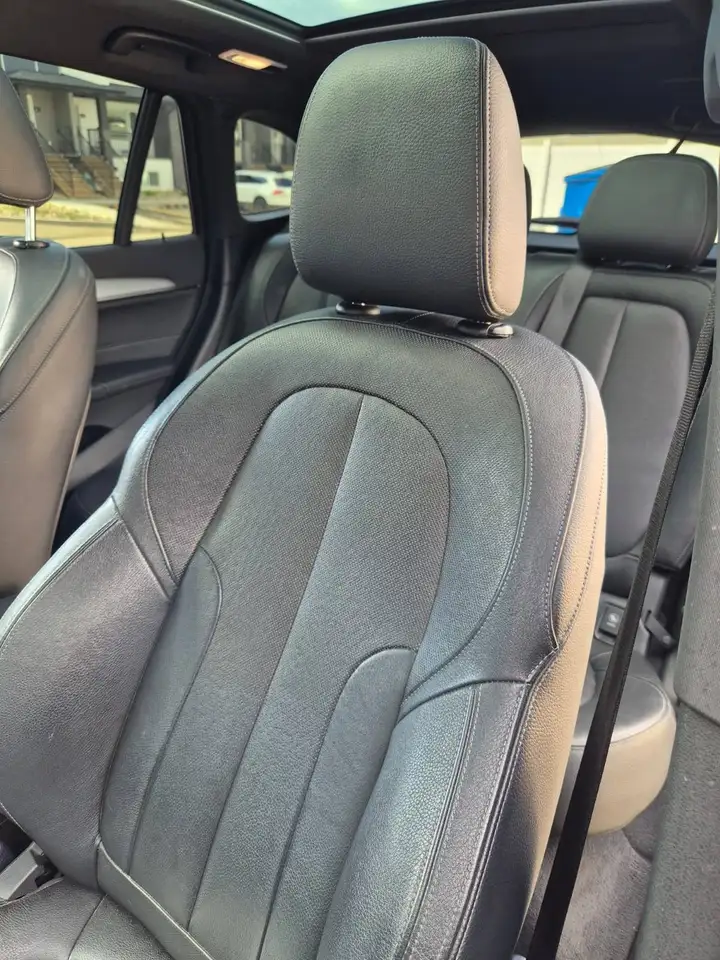 BMW X1 снимка BMW X1
