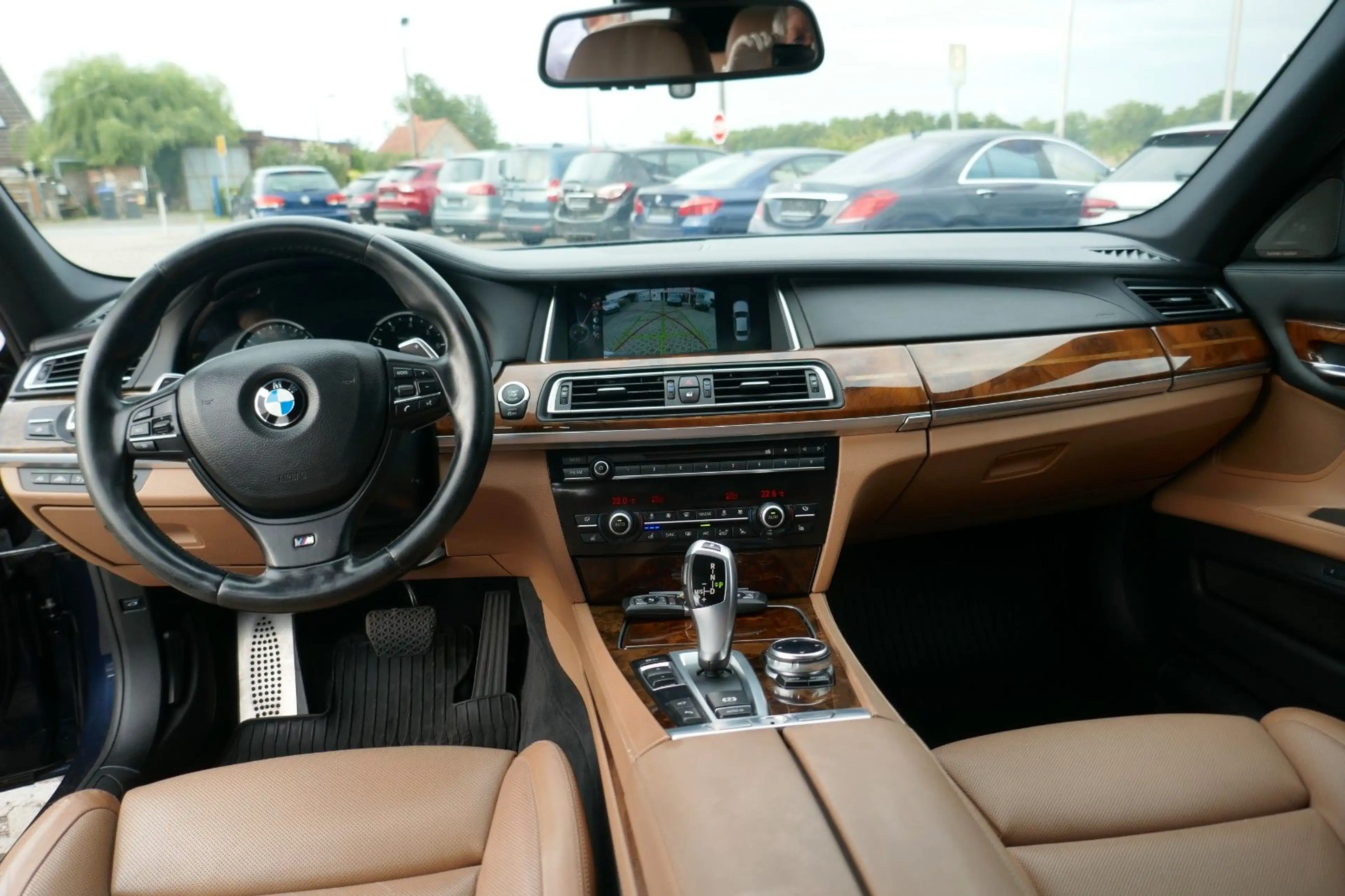 BMW 740 i  3.0 AUTOMATIK  KAMERA — photo 12