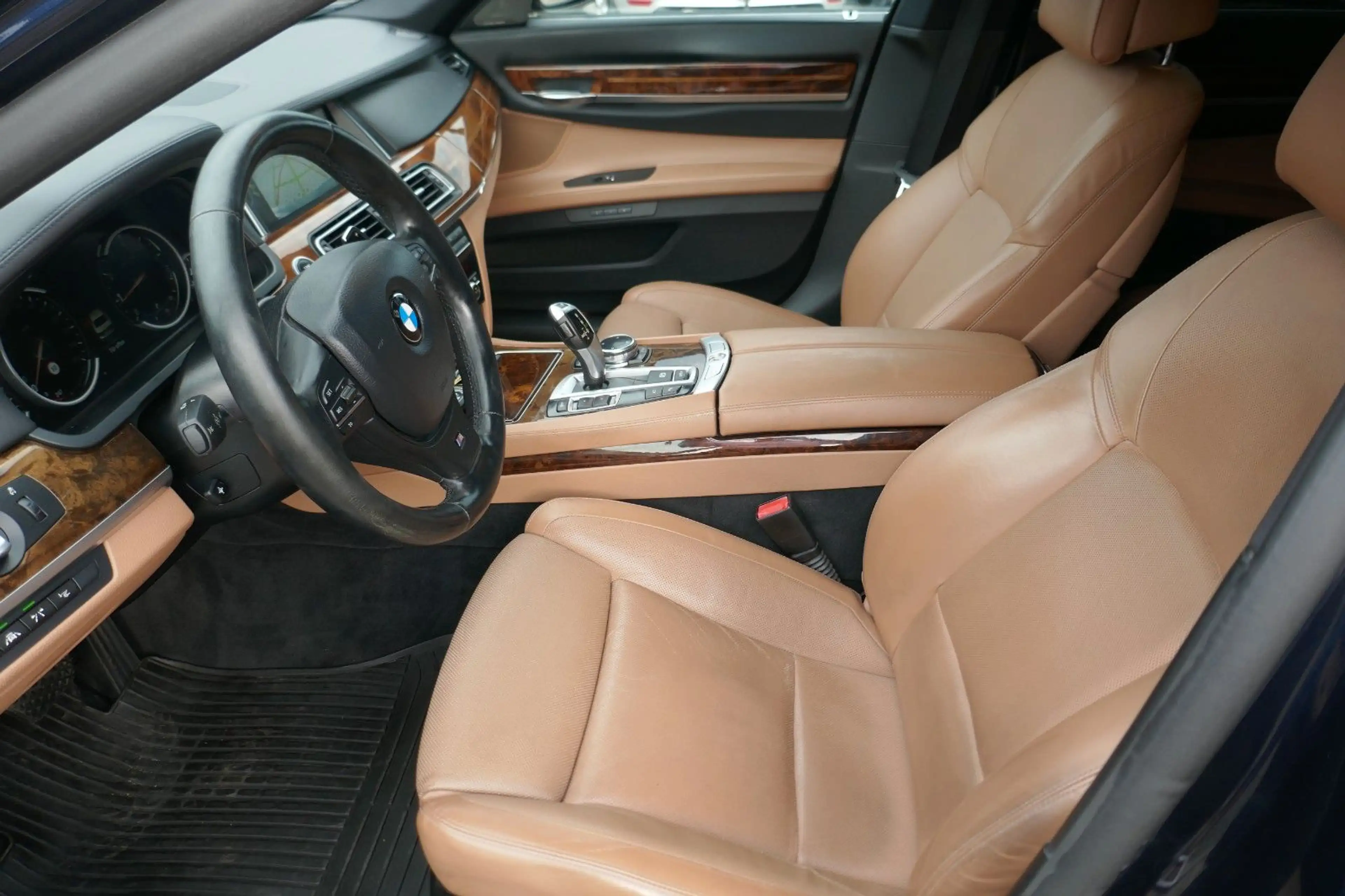BMW 740 i  3.0 AUTOMATIK  KAMERA — photo 9