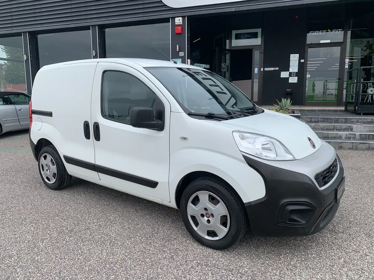 Fiat Fiorino furgone 1.4 77 Cv SX euro 6D-Temp Bianco - 2
