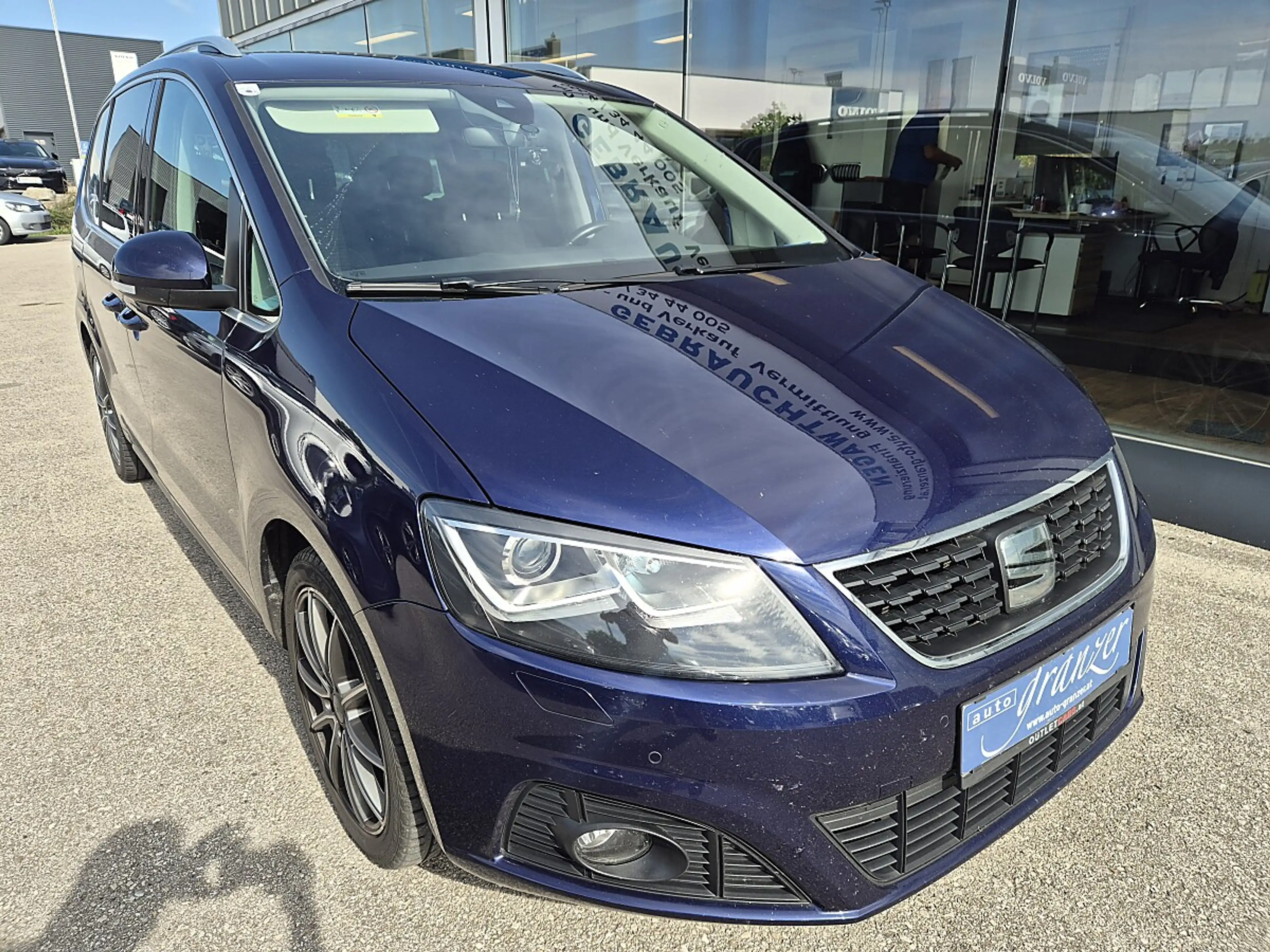 SEAT Alhambra Xcellence 2,0 TDI — photo 2