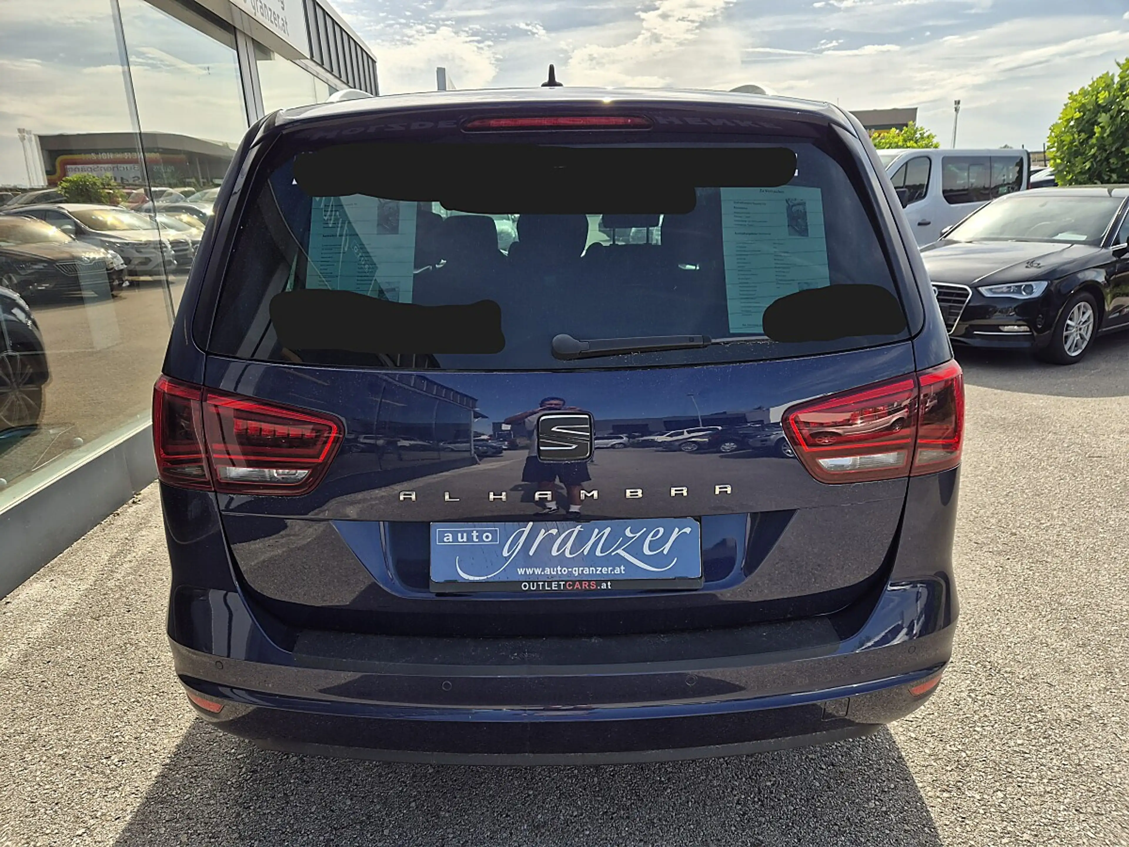 SEAT Alhambra Xcellence 2,0 TDI — photo 5