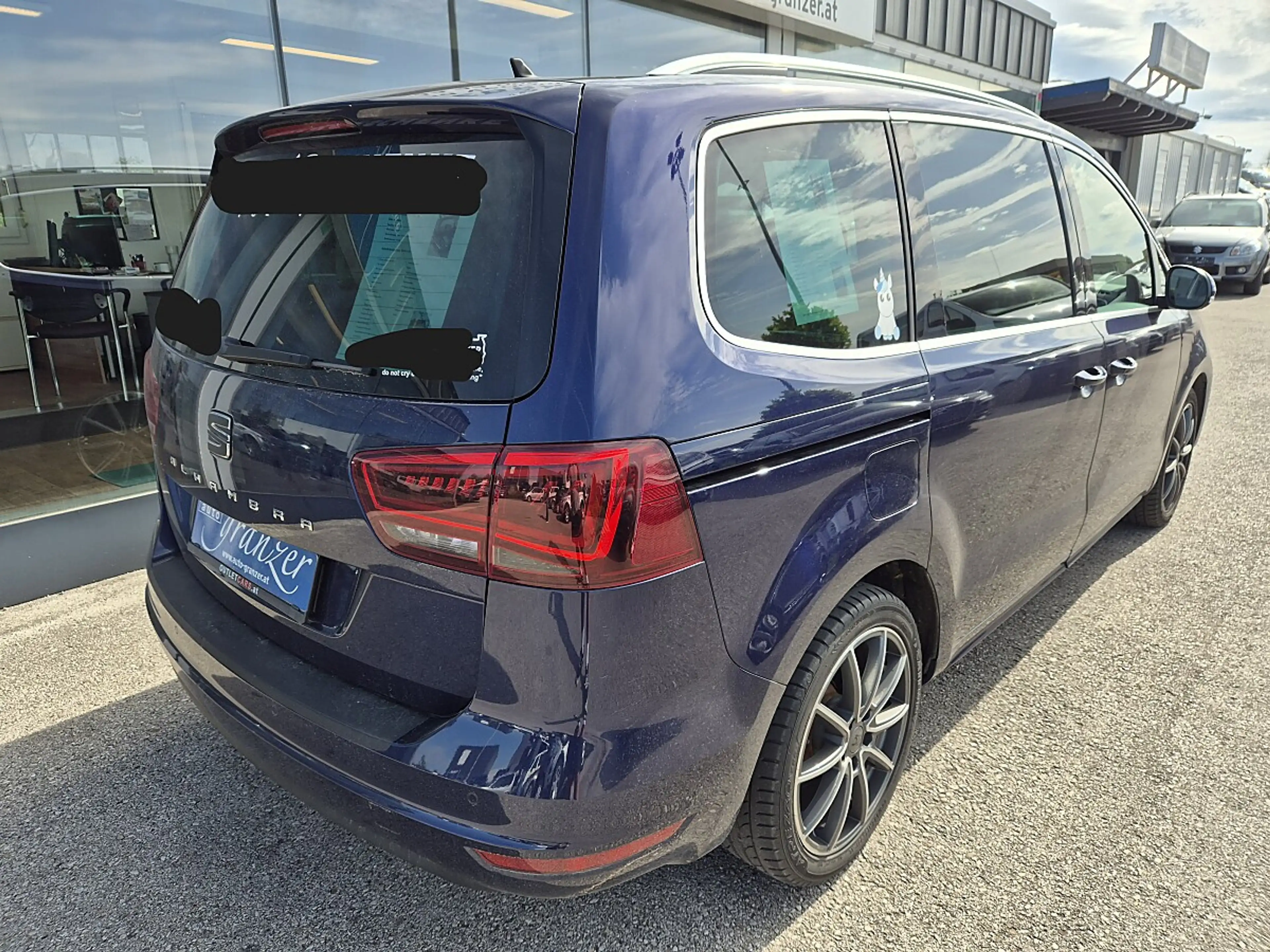 SEAT Alhambra Xcellence 2,0 TDI — photo 7