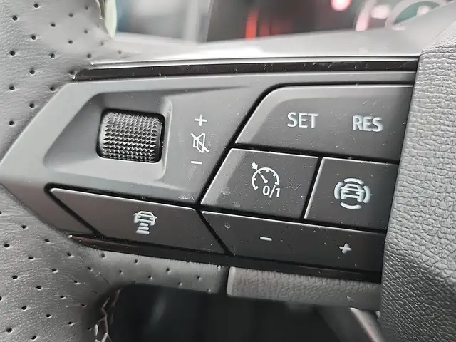 Seat Arona view 13