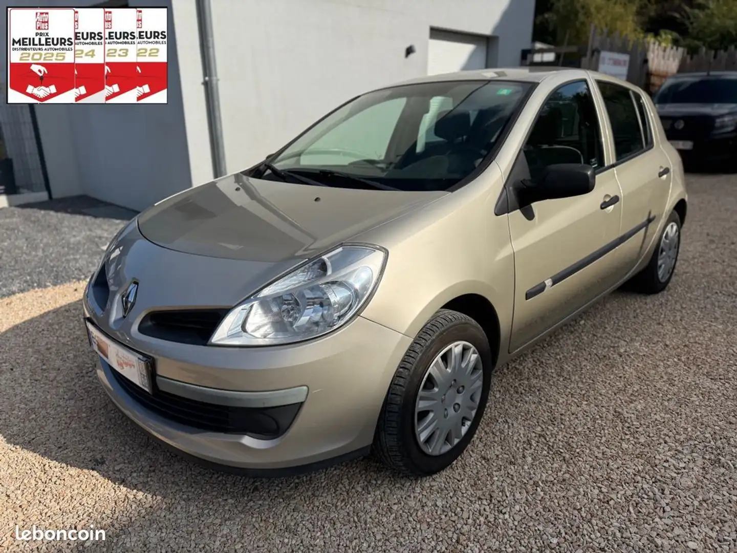 Renault Clio 1.2 75cv Jaune - 1