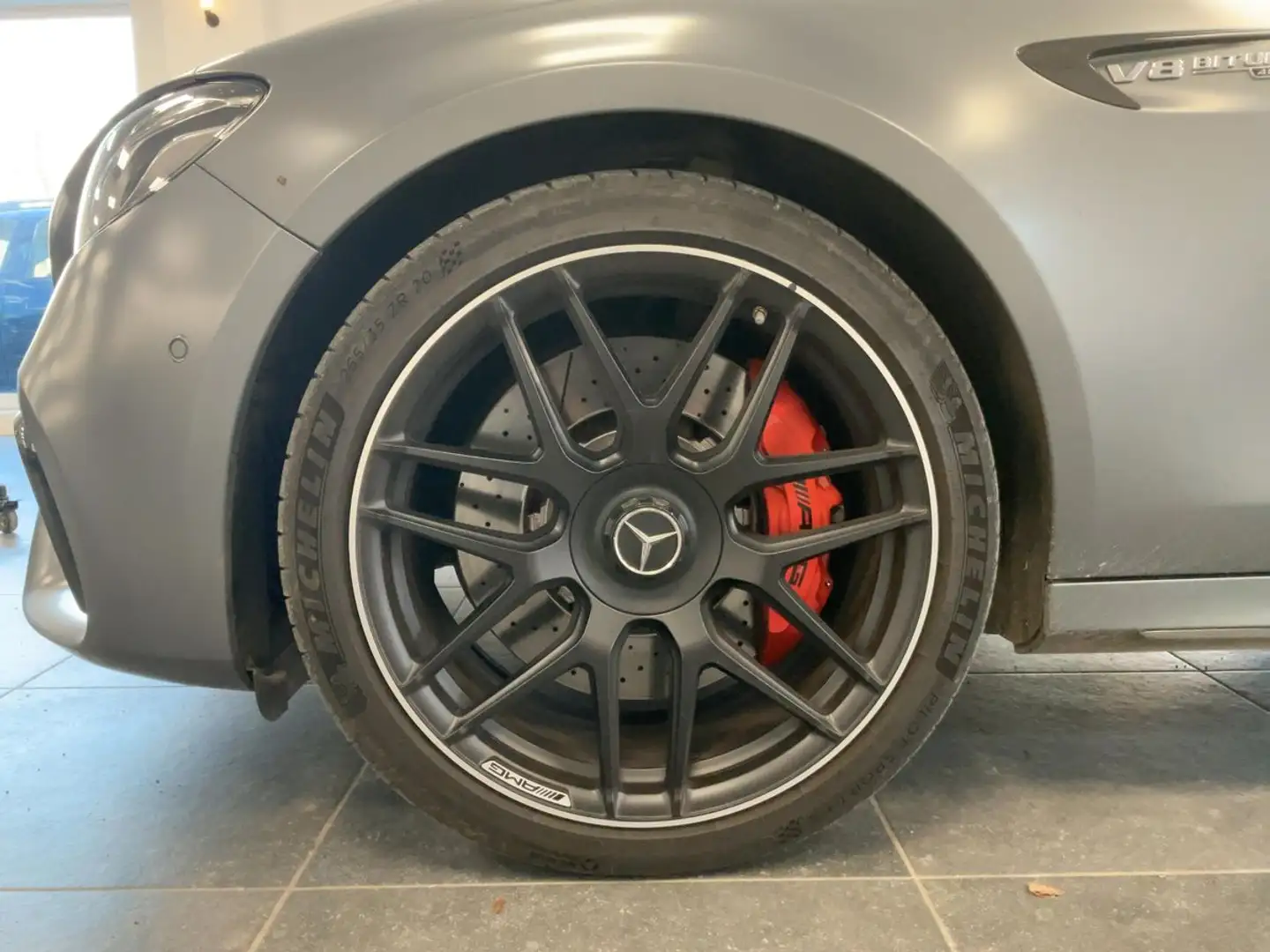 Mercedes-Benz E 63 AMG AMG E 63 S 4Matic Gris - 2